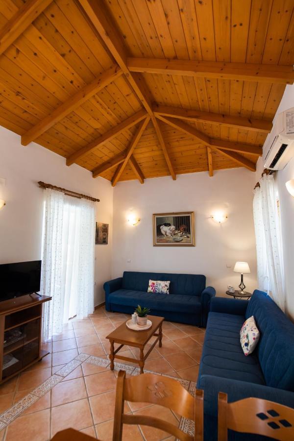 Delphinus Villas-Villa Nikitas Áyios Nikítas Dış mekan fotoğraf